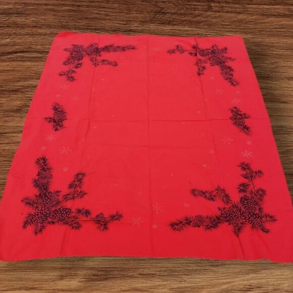 Vintage 50s California hand print red pine‎ cone print tablecloth MCM - Picture 3 of 9